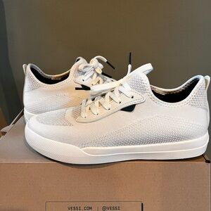 Vessi weekend waterproof sneakers women’s 8